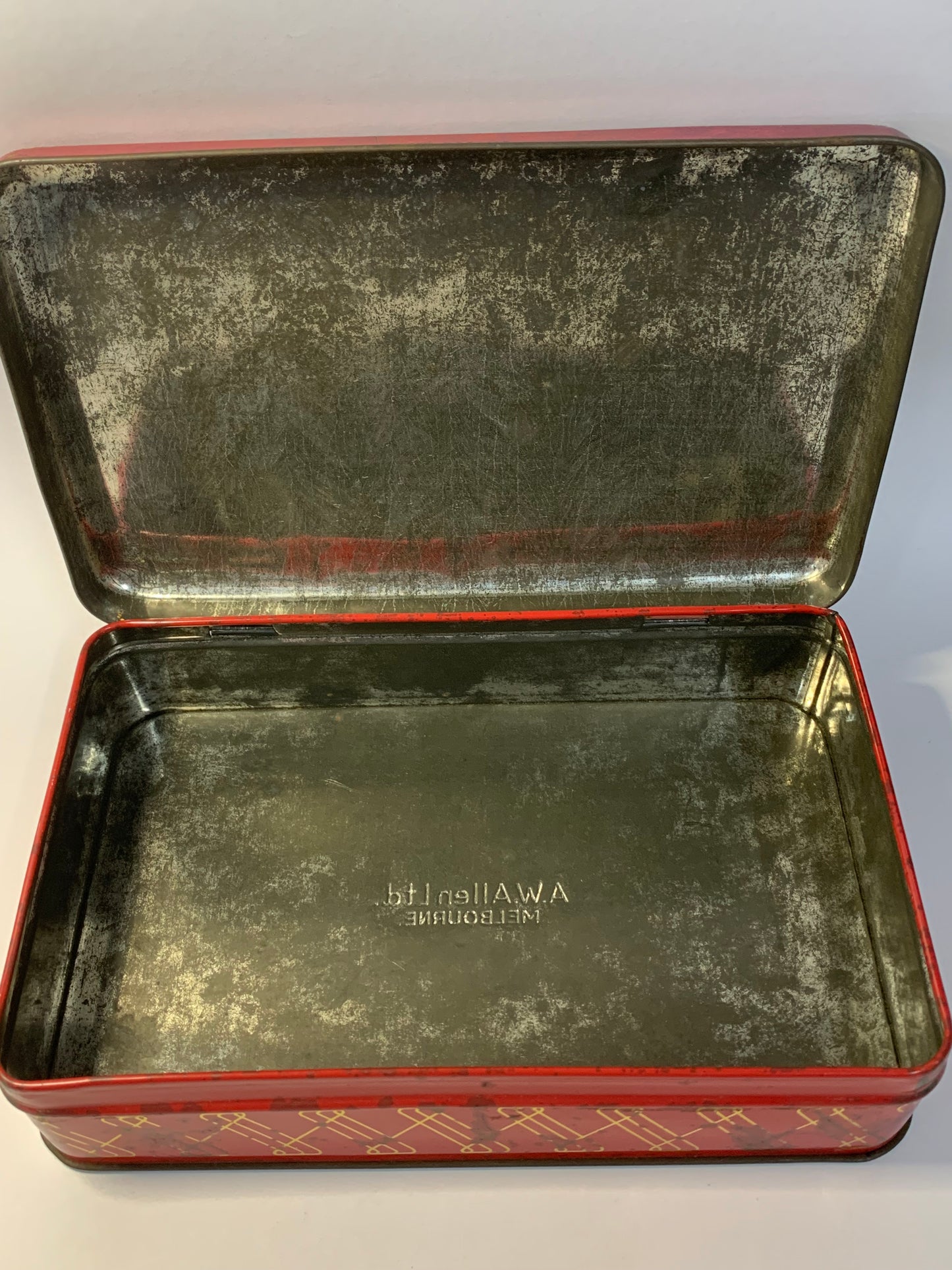 Vintage “Sweet Dreams” Biscuit Tin by A.W. Allen Ltd, Melbourne