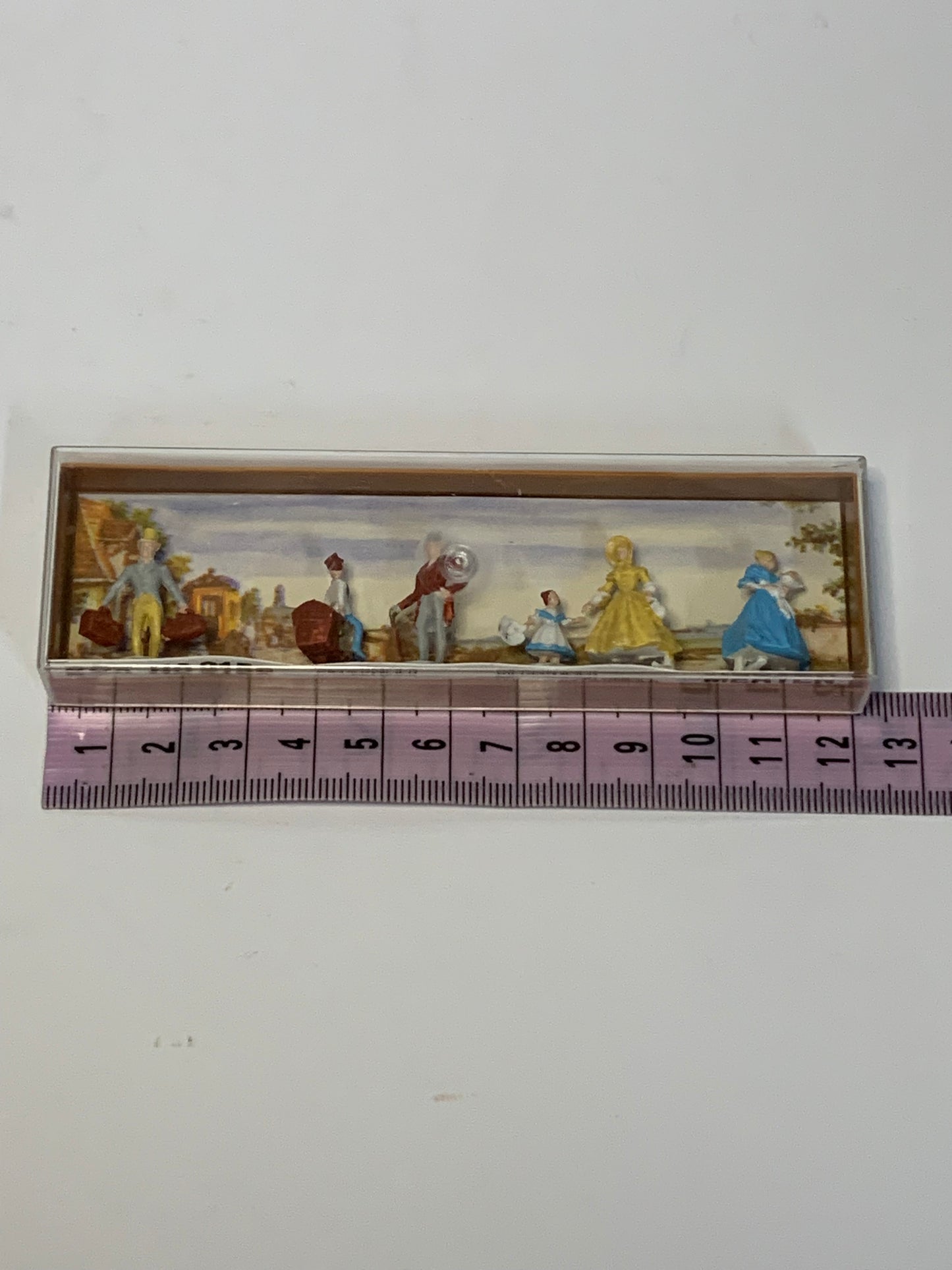 Vintage Walter Merten miniature figure set made in Germany (Berlin West)