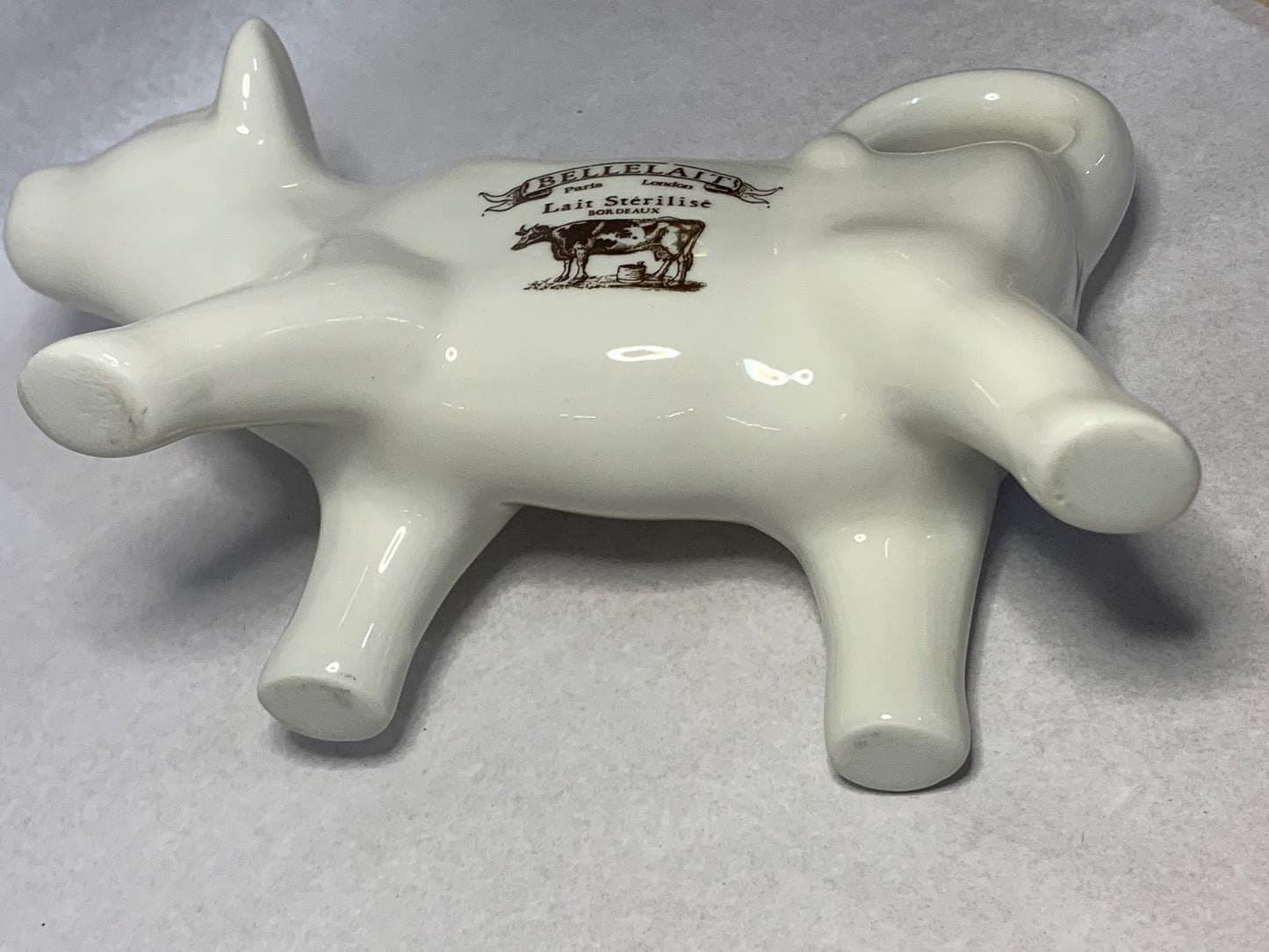 Cow creamer