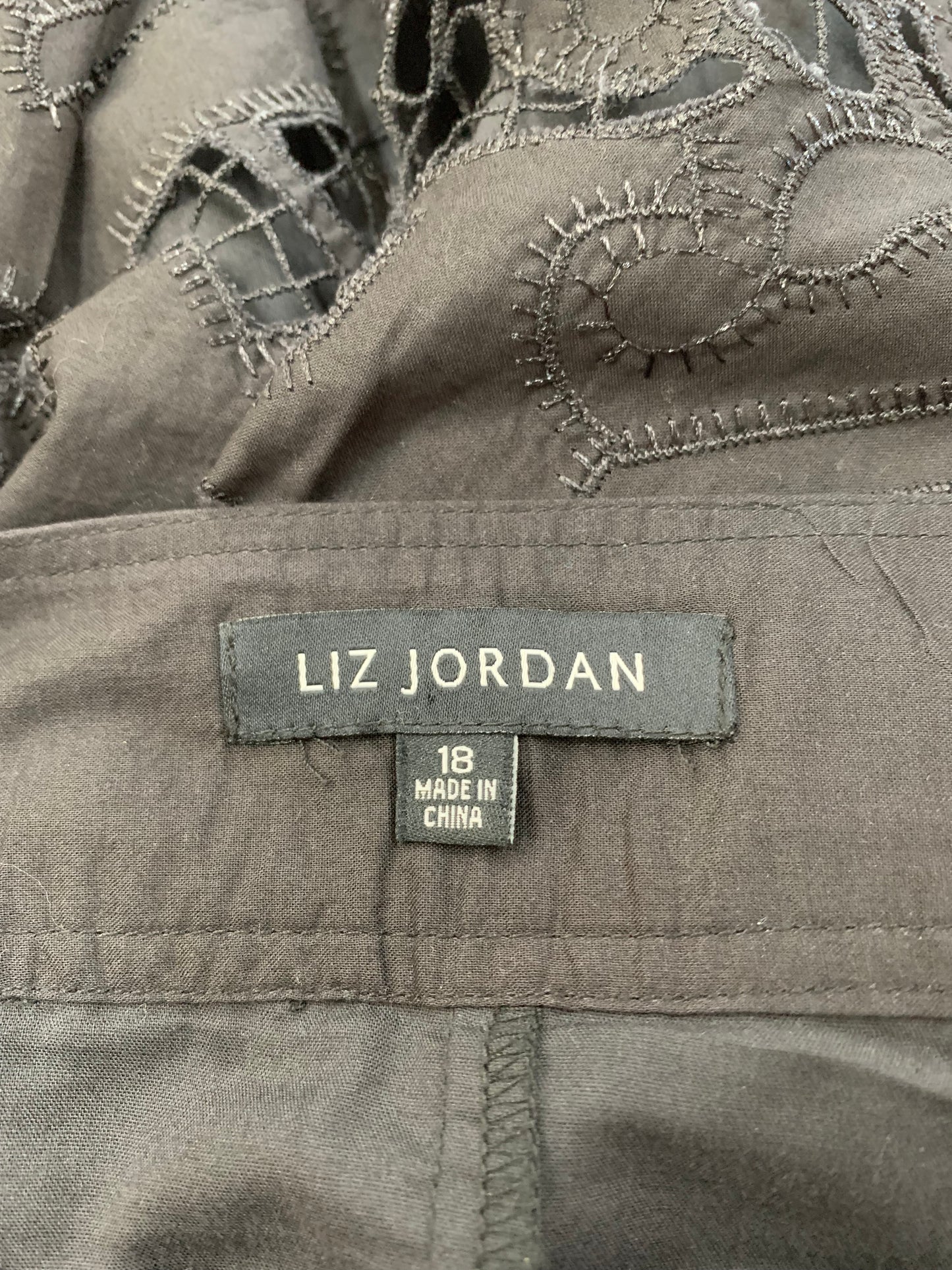 Liz Jordan Designer Collection Black Lace Detail Skirt - Size 18 NWT