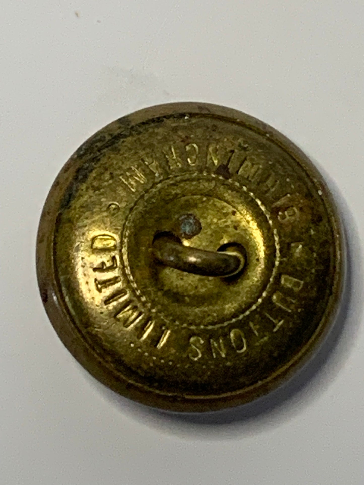 Vintage Armfield and Co Birmingham British Army General Service Button featuring the Royal Coat of Arms