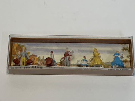 Vintage Walter Merten miniature figure set made in Germany (Berlin West)