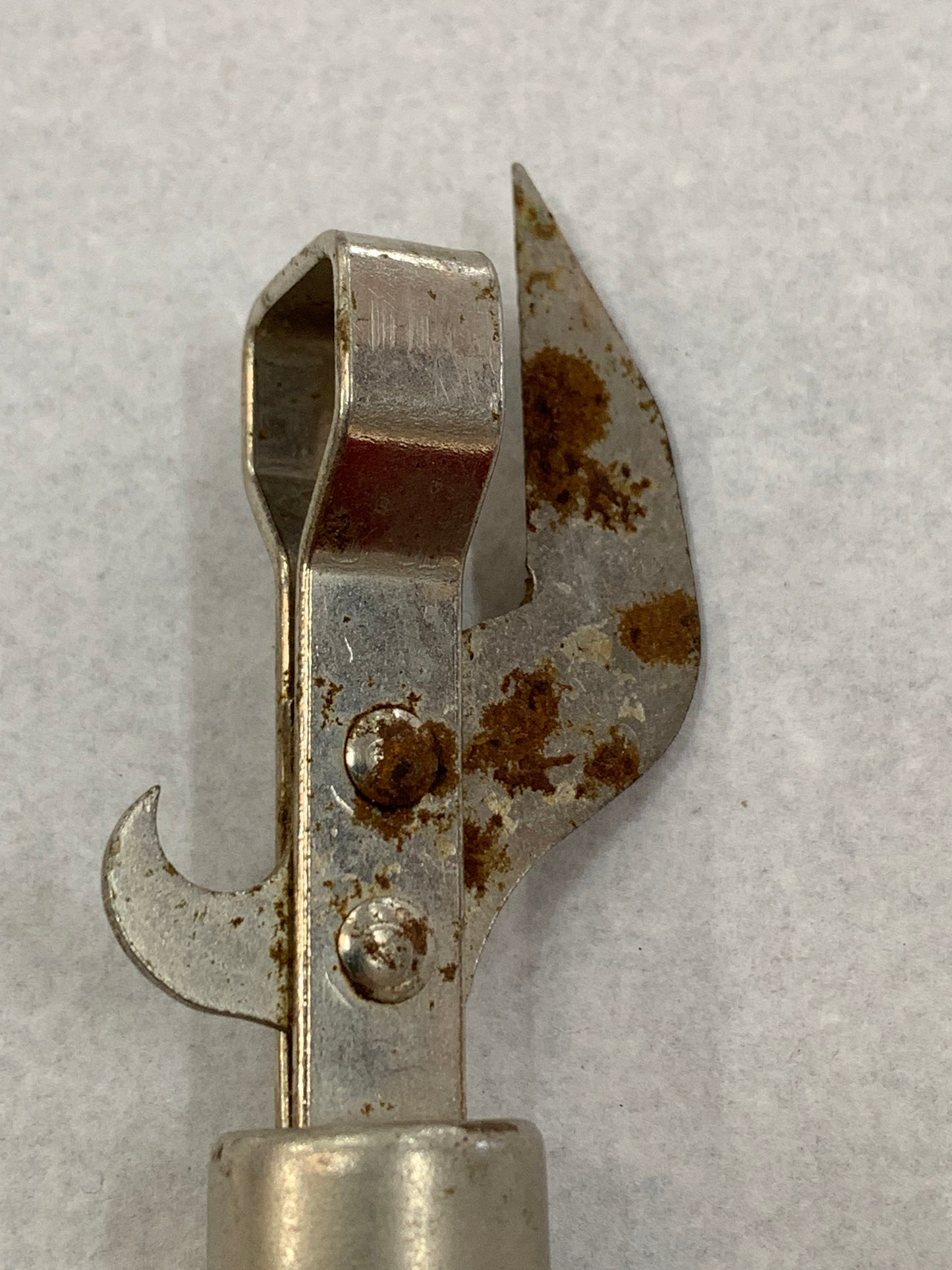 Vintage manual Can Opener