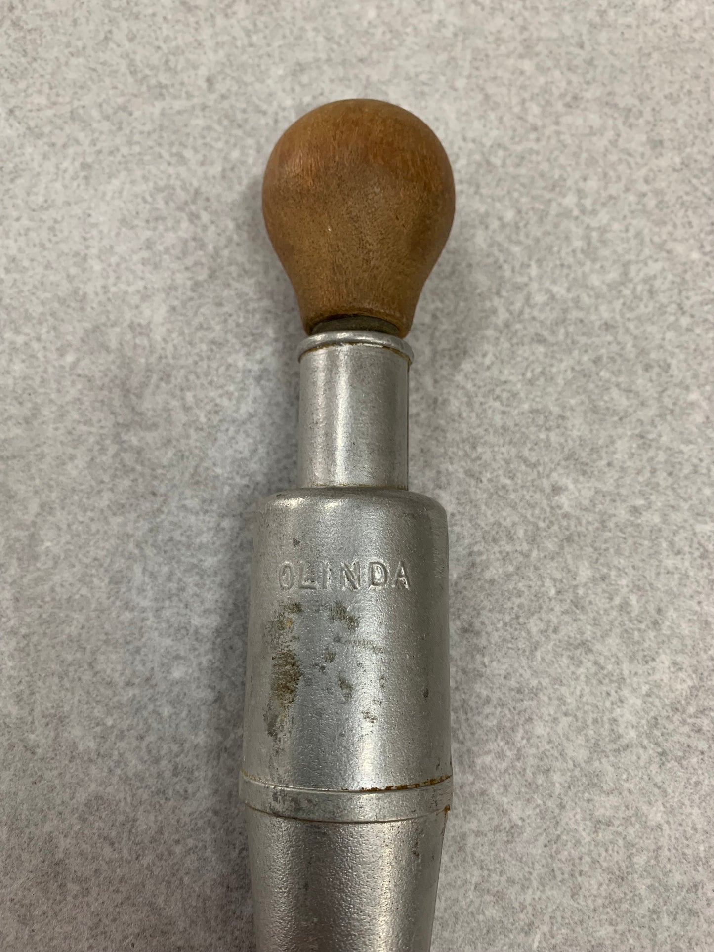 Vintage Olinda Bottle Capper/bottle capping tool