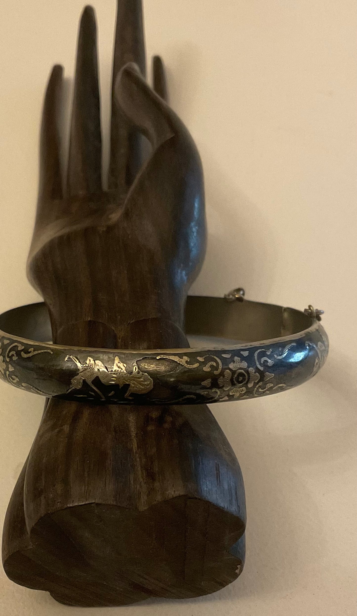 Vintage Siam Sterling Silver Bangle Bracelet featuring intricate niello work with silver overlay