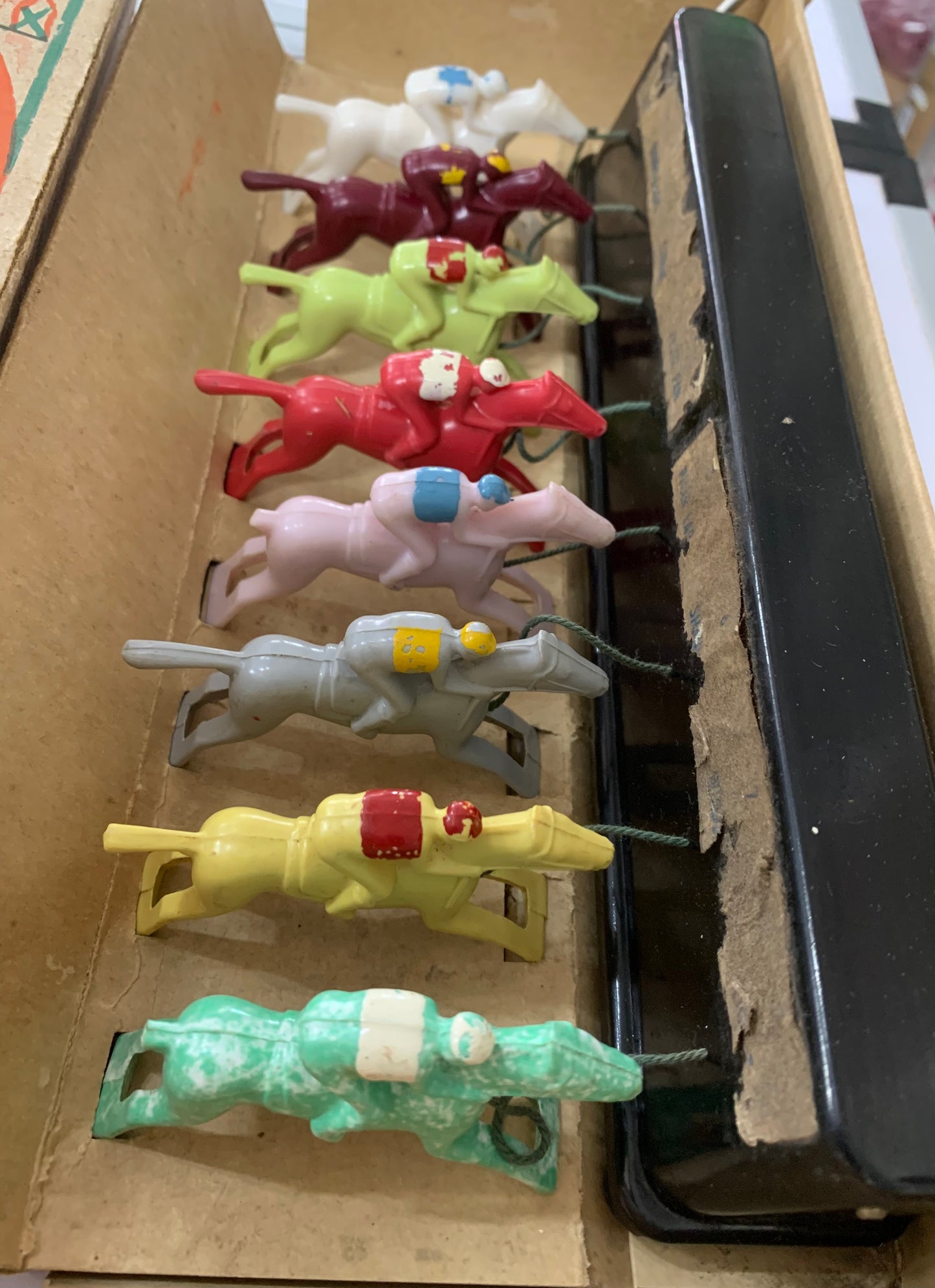 Vintage Race-Play Horse Racing Game by M&L Plastics