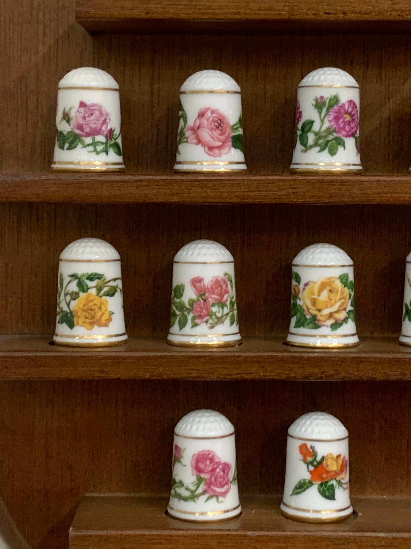 Rare Complete Set Franklin Mint Thimbles with Wall Display Rack