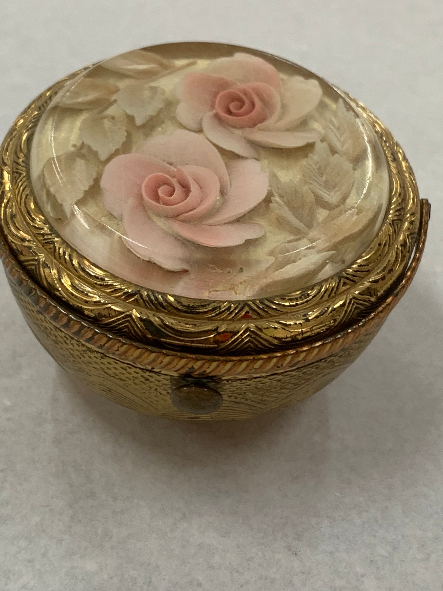 Vintage Kigu “Bouquet” Powder Compact- made in England