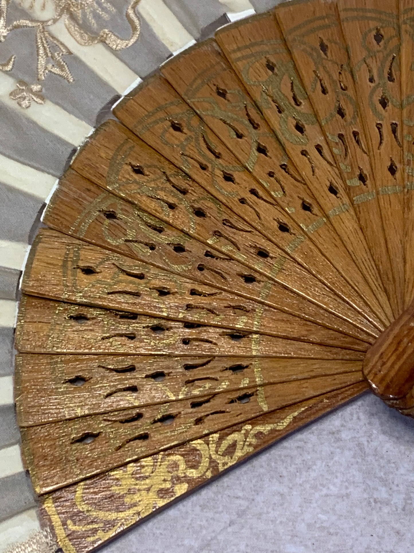 Vintage Hong Kong Carved Wood & Embroidered Lace Folding Fan