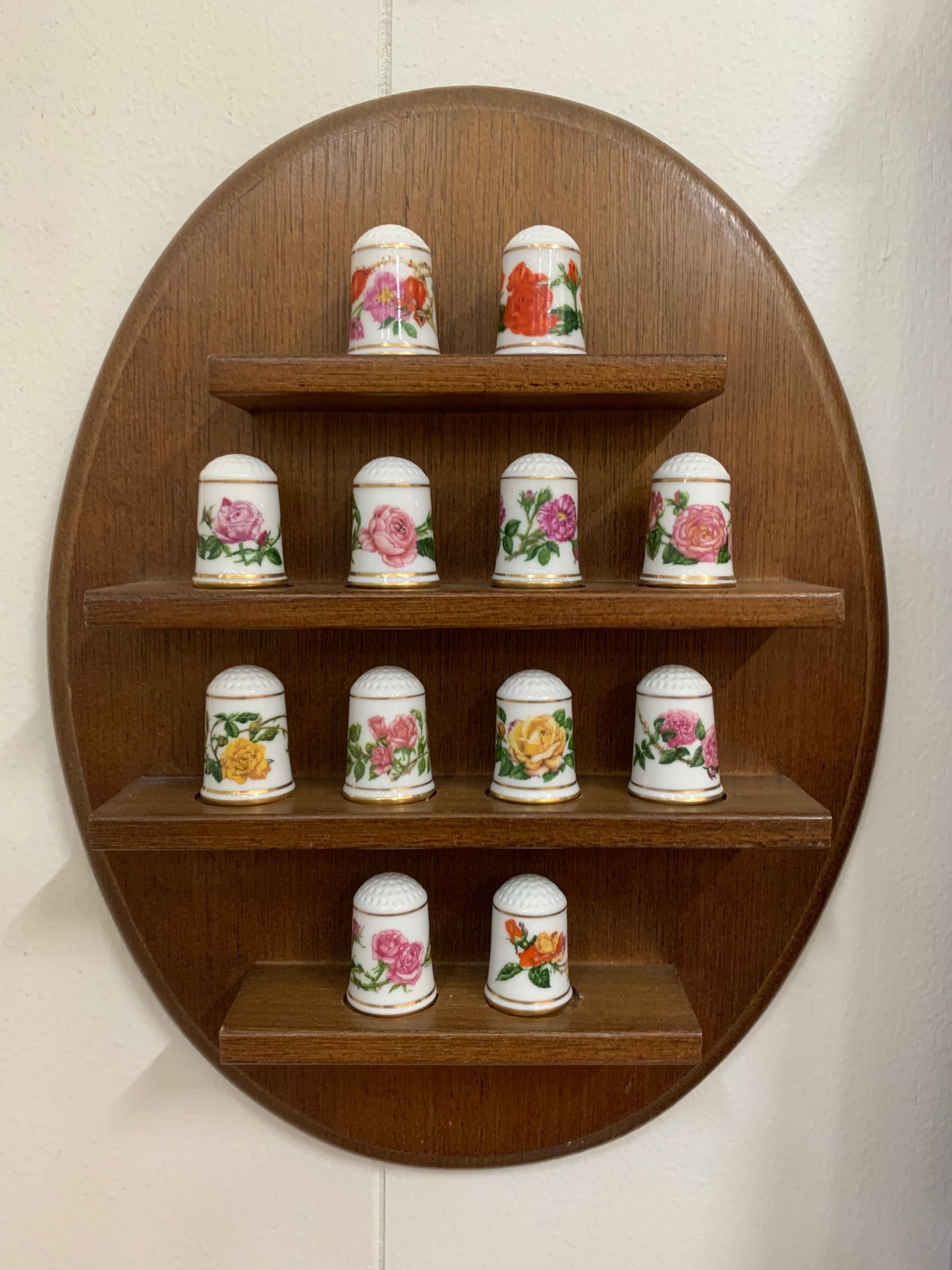 Rare Complete Set Franklin Mint Thimbles with Wall Display Rack