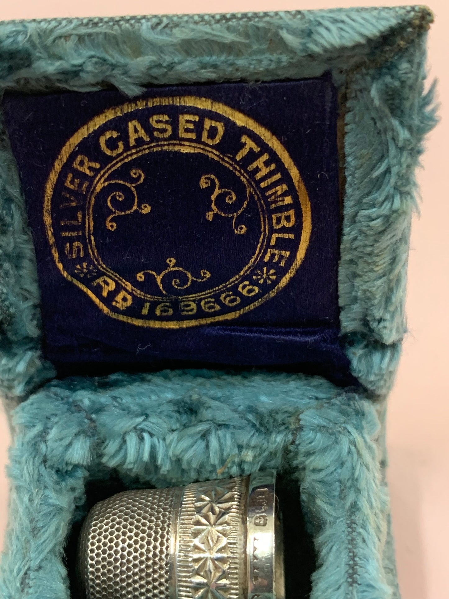 Vintage Silver Thimble in original case