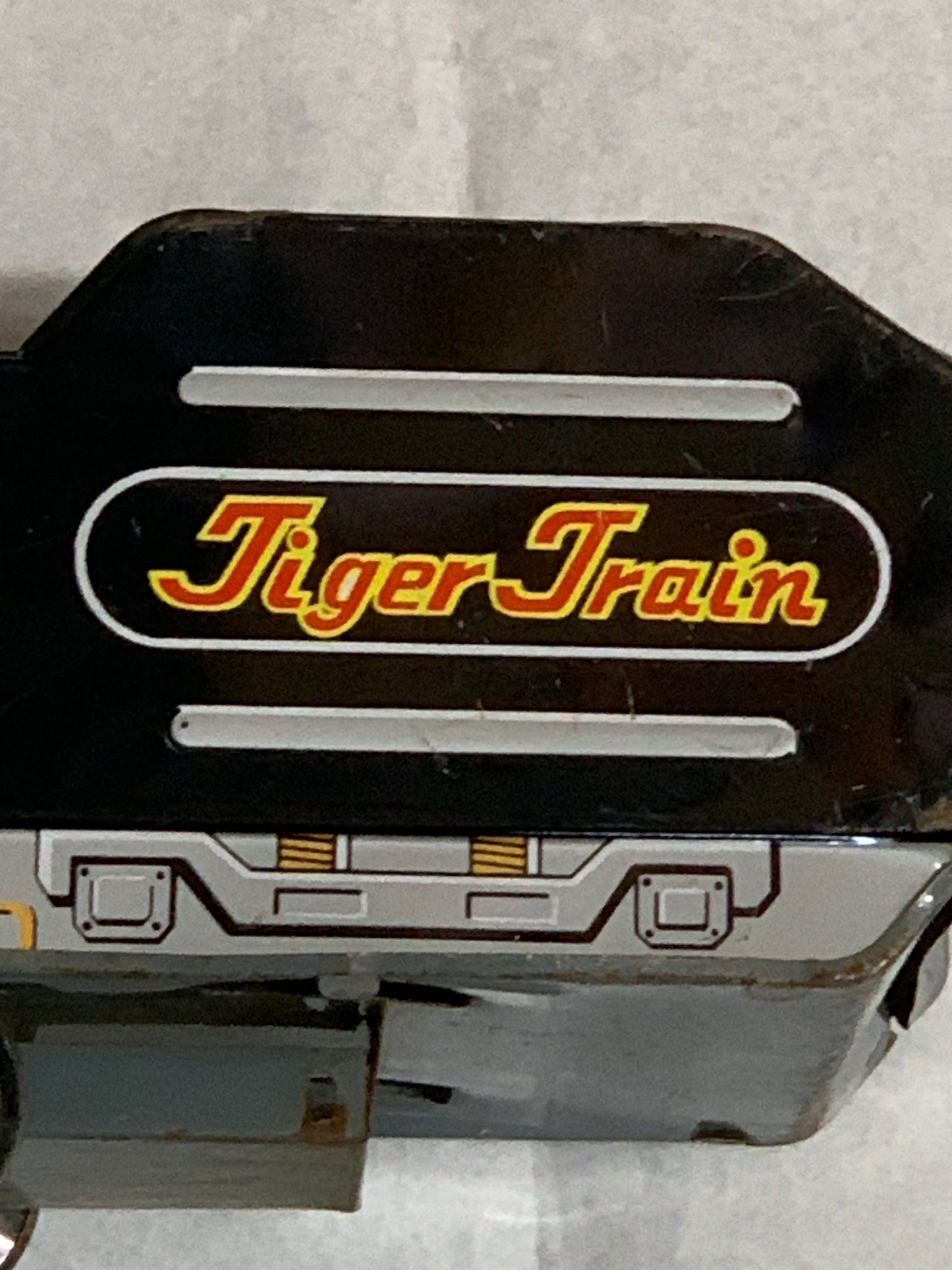 Vintage 1950s/60s tinplate friction-drive “Tiger Train” locomotive #7630, made in Japan