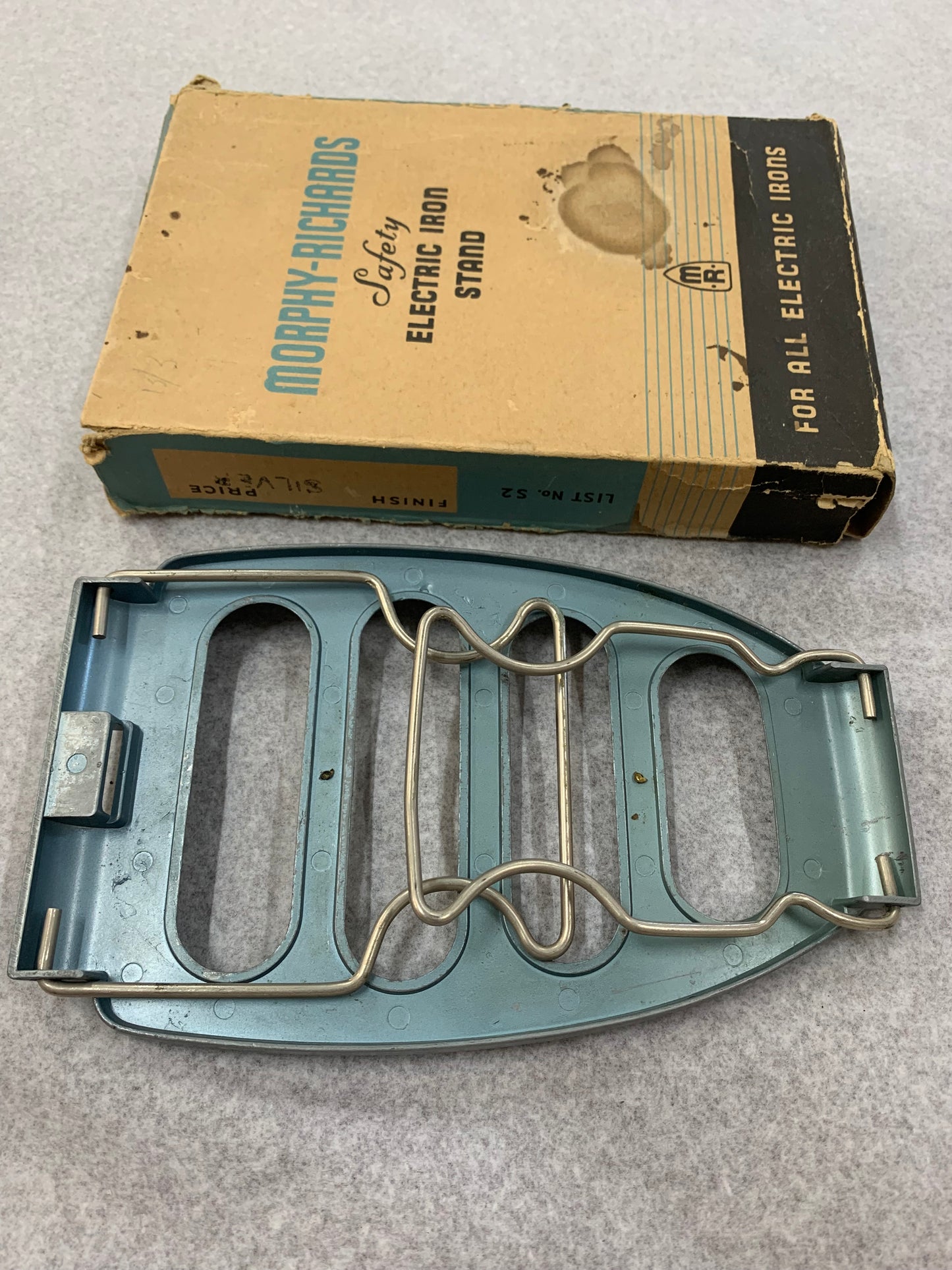 Vintage Morphy Richard’s Safety Electric Iron Stand model S2 in original box