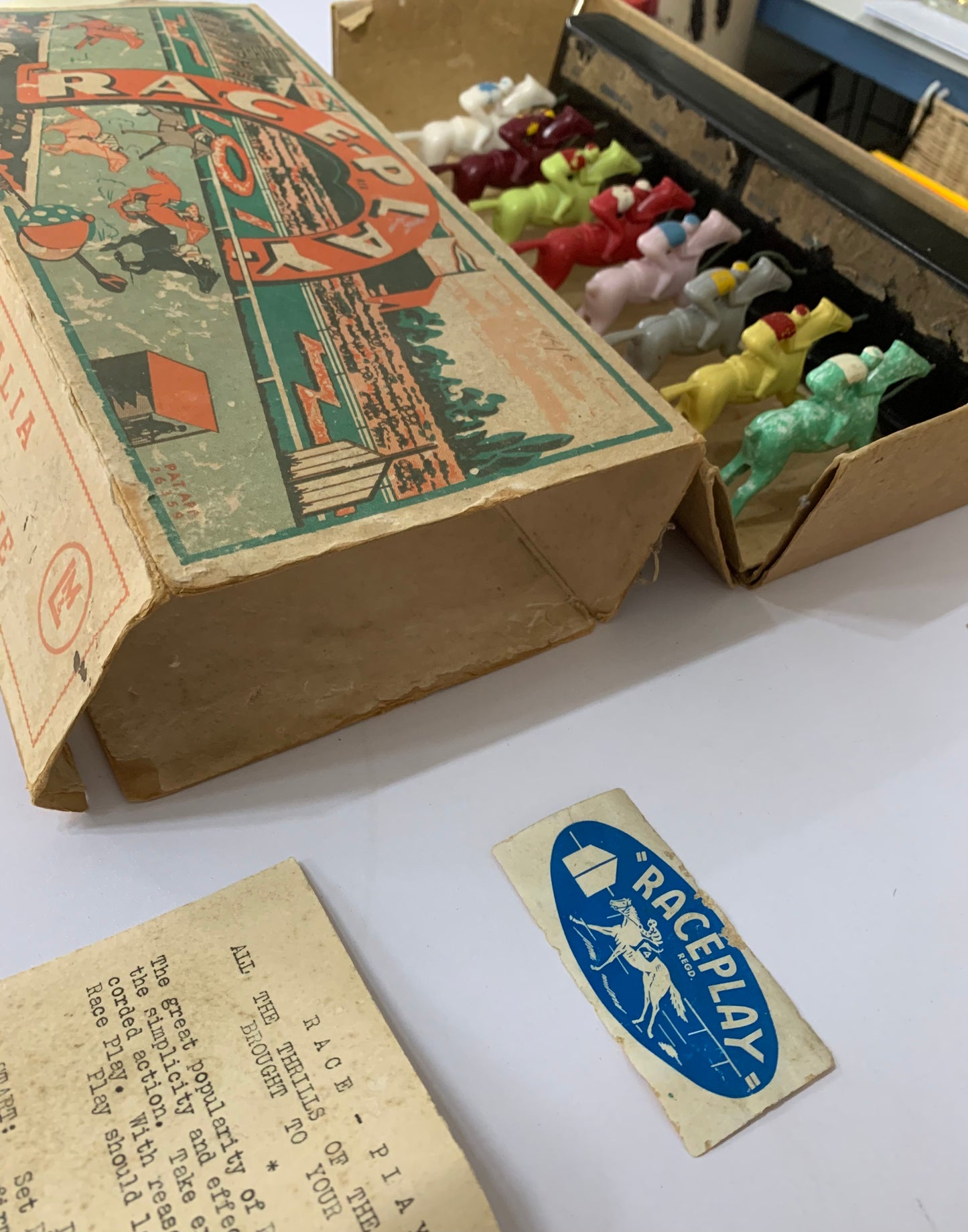 Vintage Race-Play Horse Racing Game by M&L Plastics