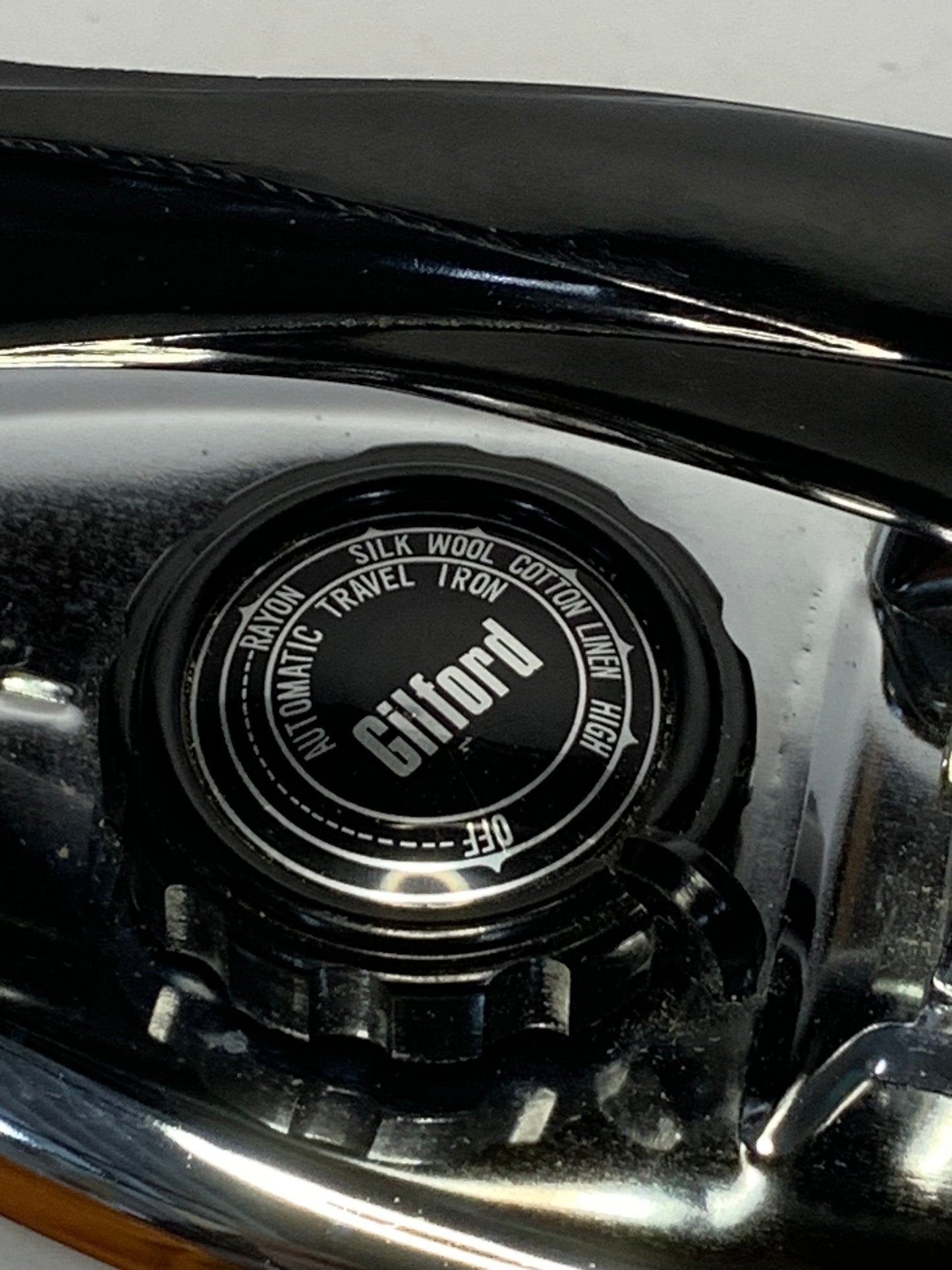 Vintage Gilford Automatic Compact Travel Iron TA300D with Case - 1960s/70s