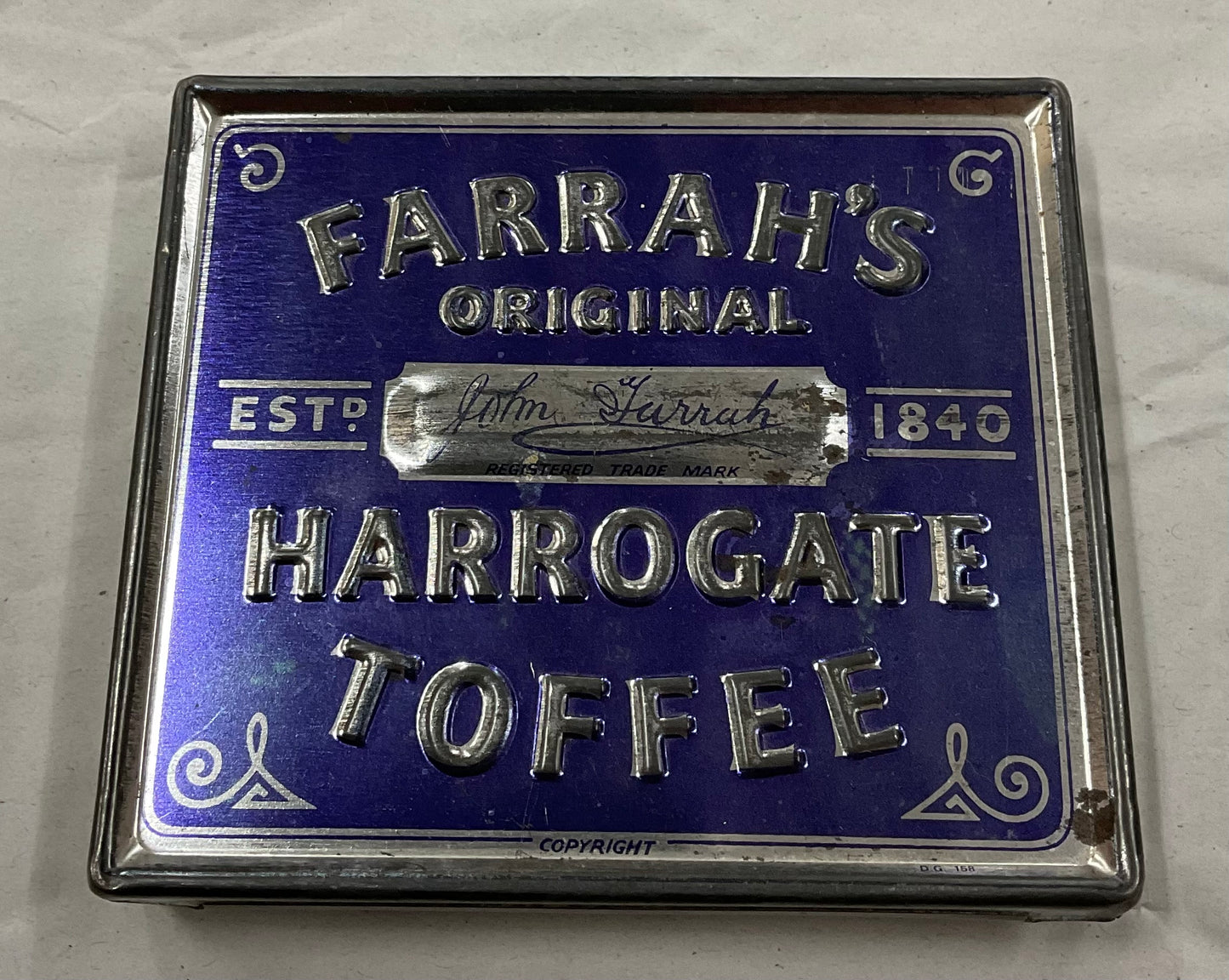 Vintage Farrah’s Original Harrogate Toffee Tin