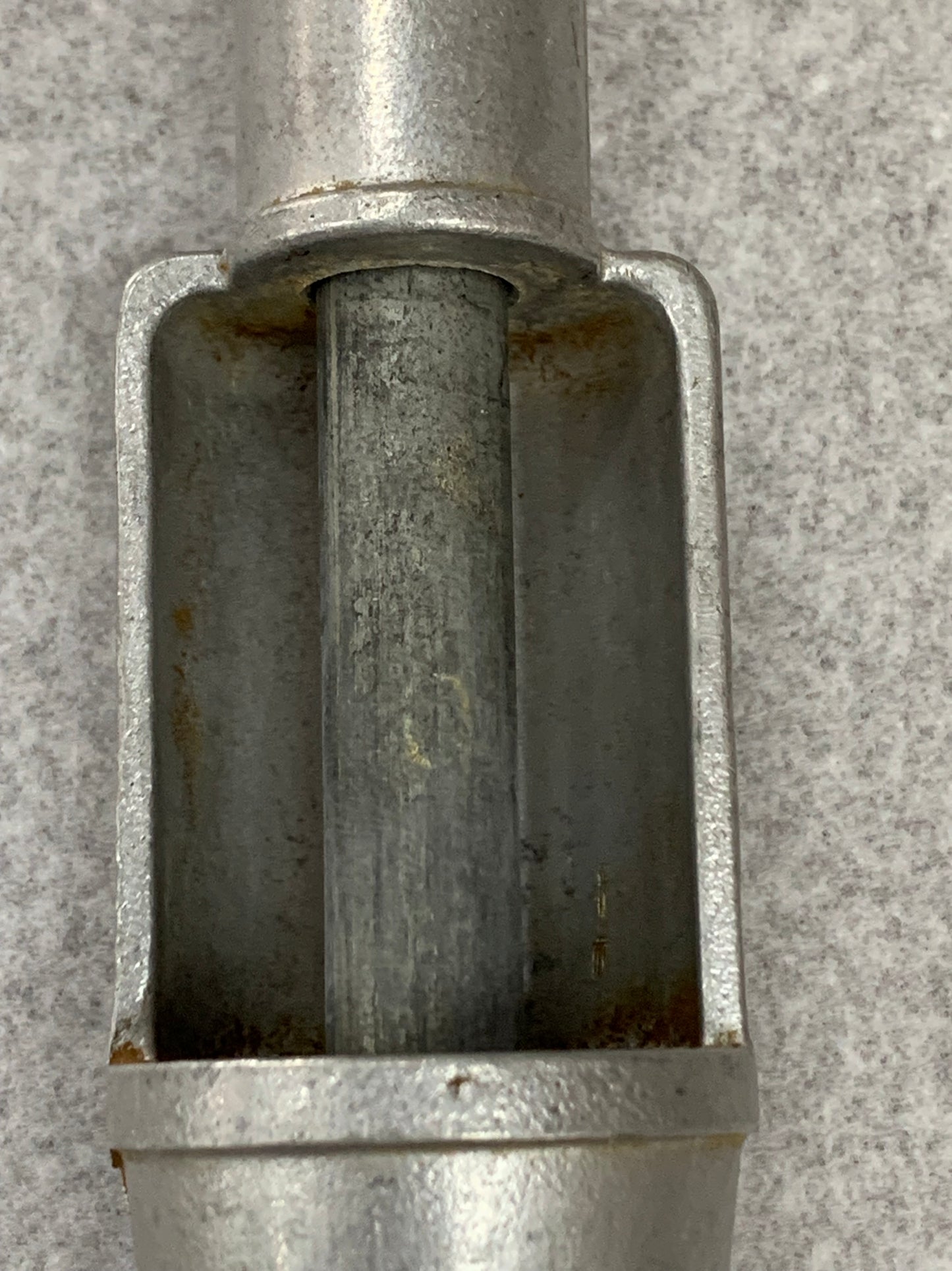 Vintage Olinda Bottle Capper/bottle capping tool