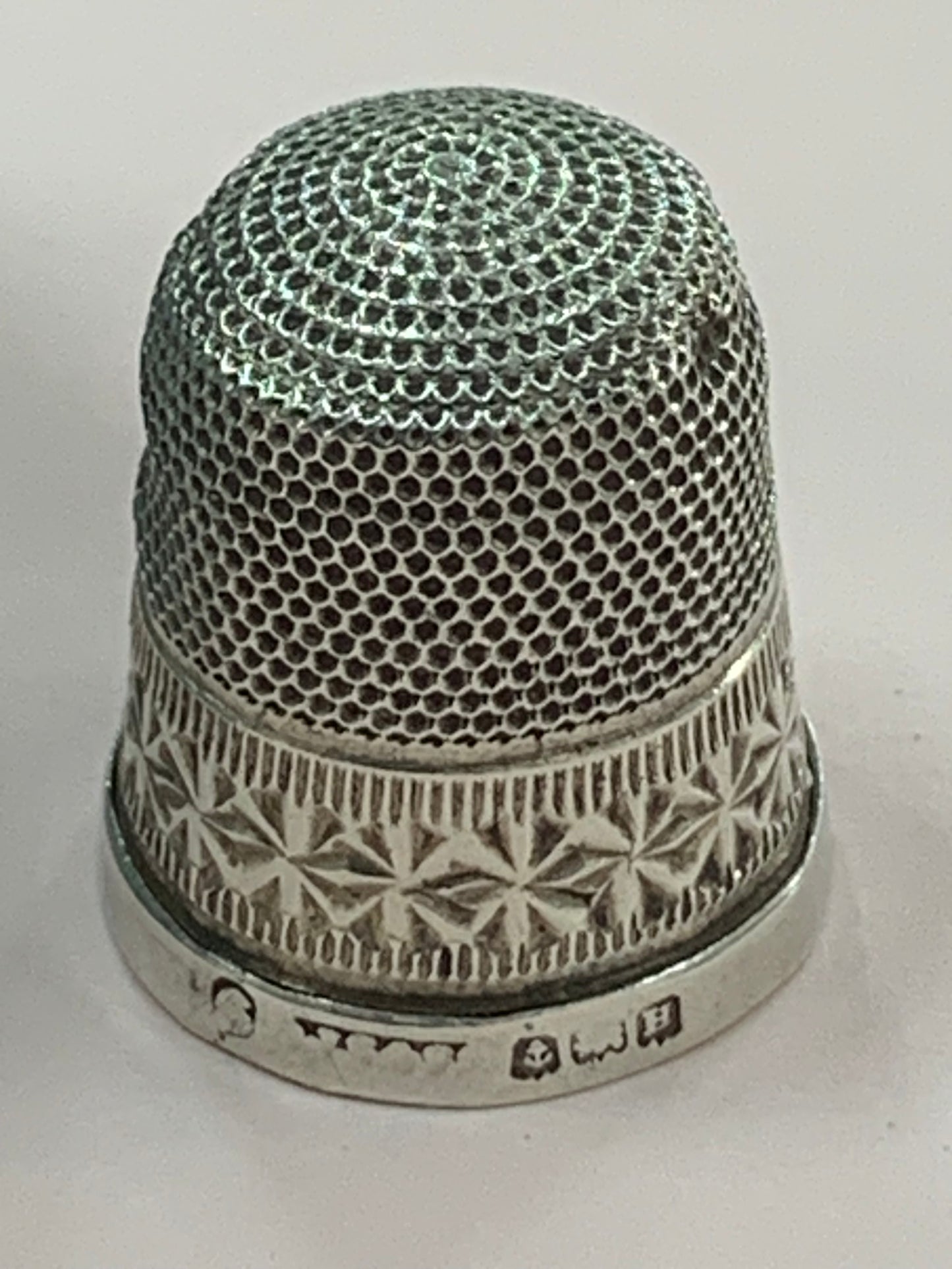 Vintage Silver Thimble in original case