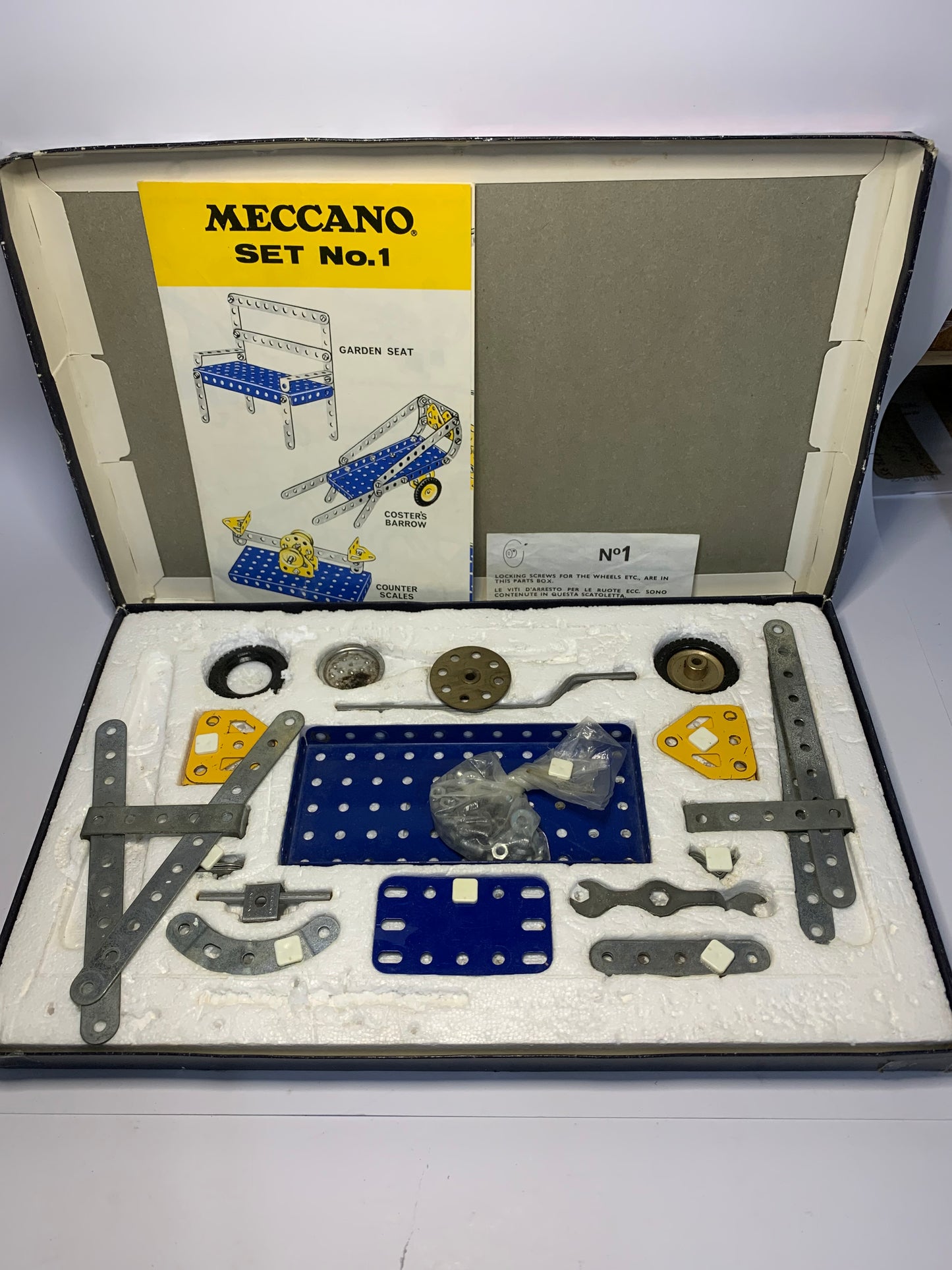 Vintage Meccano Set No. 1 Construction Kit (1972)