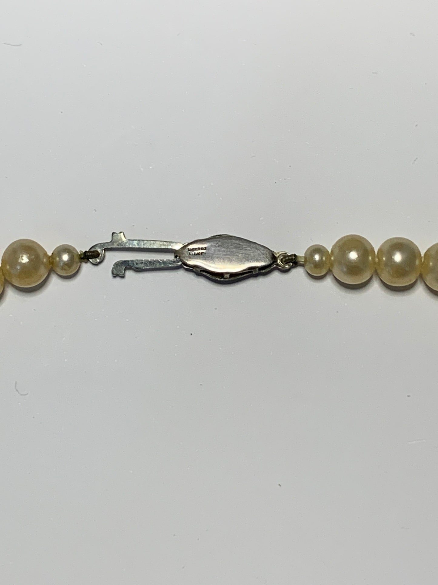 Vintage Single strand cultured pearl necklace with sterling silver clasp
