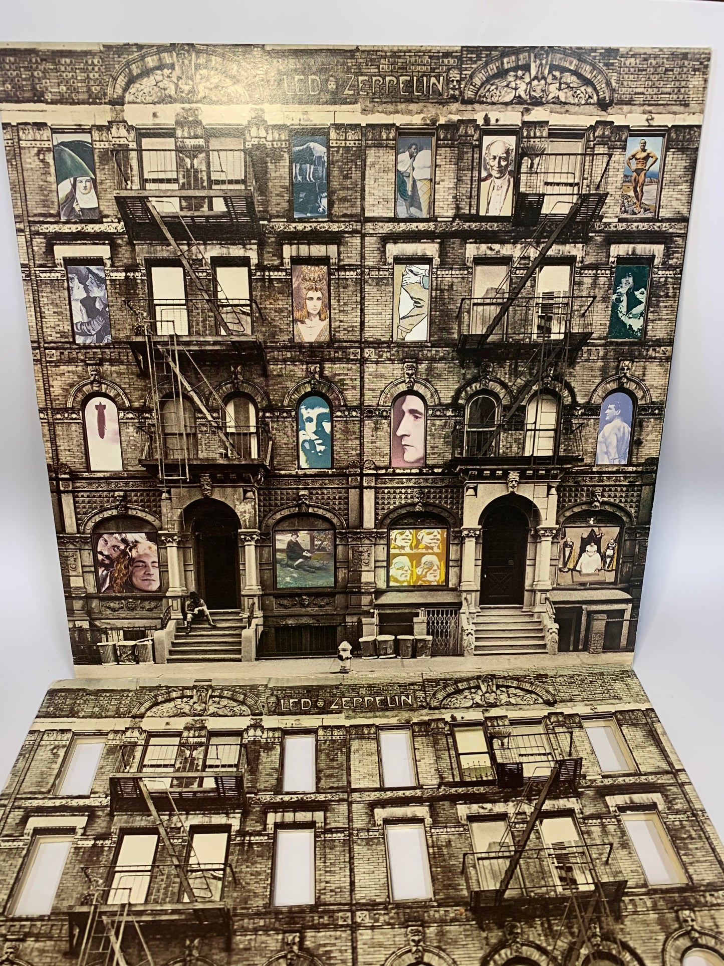 Led Zeppelin - Physical Graffiti (1975) Original Vinyl Double Album - Atlantic Records
