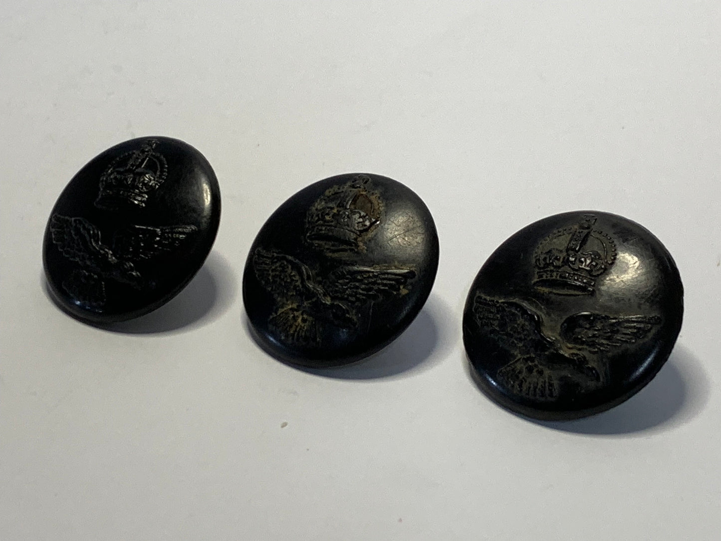 WW2 Bakelite Royal Air Force uniform Buttons set of 3