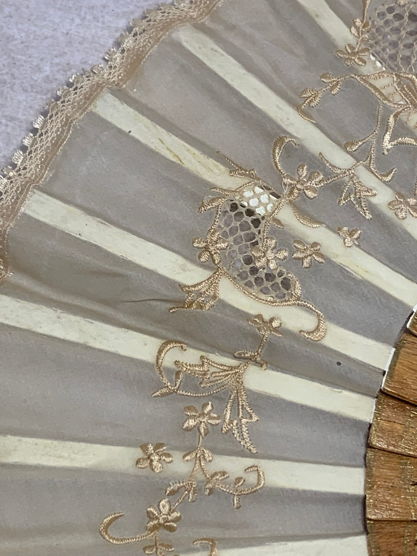 Vintage Hong Kong Carved Wood & Embroidered Lace Folding Fan