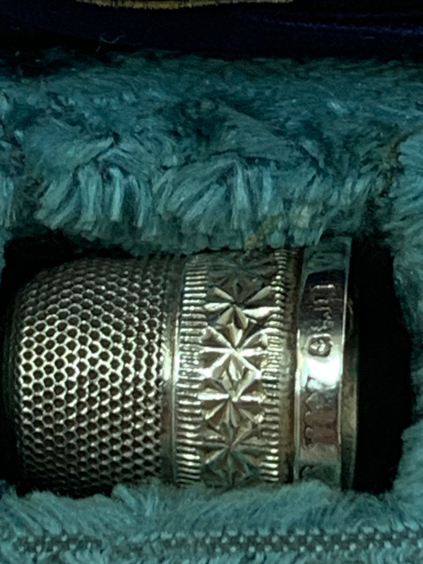 Vintage Silver Thimble in original case