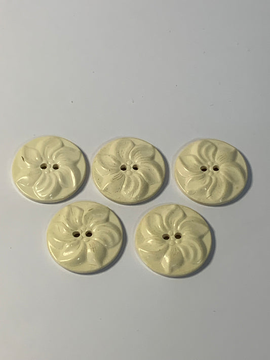 Vintage Cream Floral Buttons set of 5