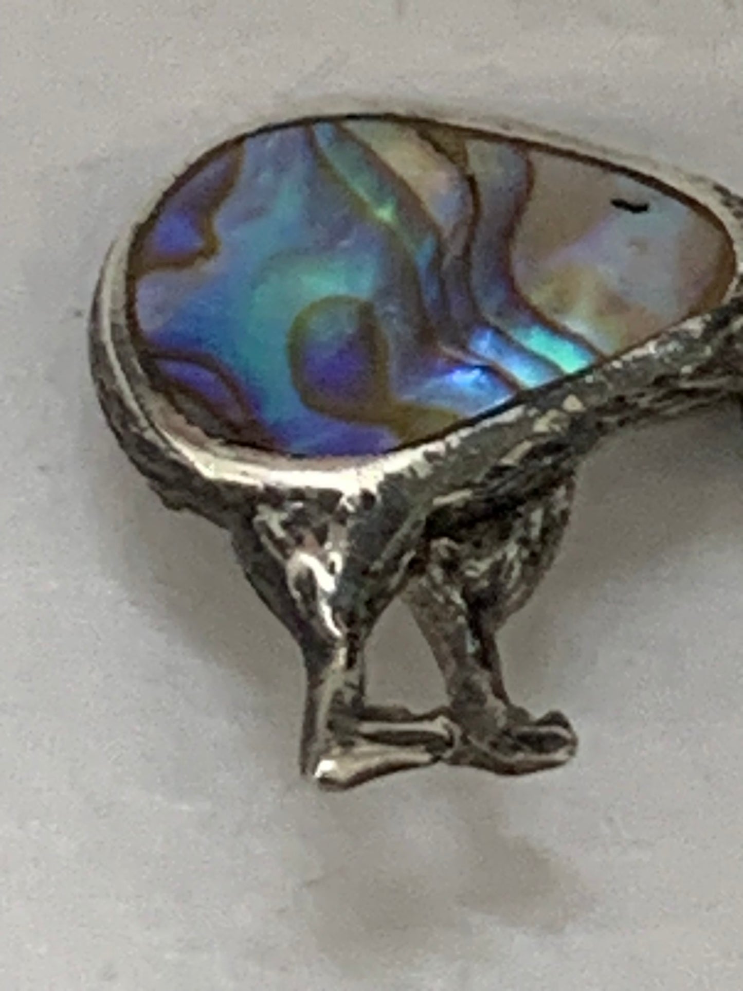 Vintage silver kiwi bird brooch with paua shell (abalone) inlay, likely from New Zealand, dating from approximately the 1960s-1980s.