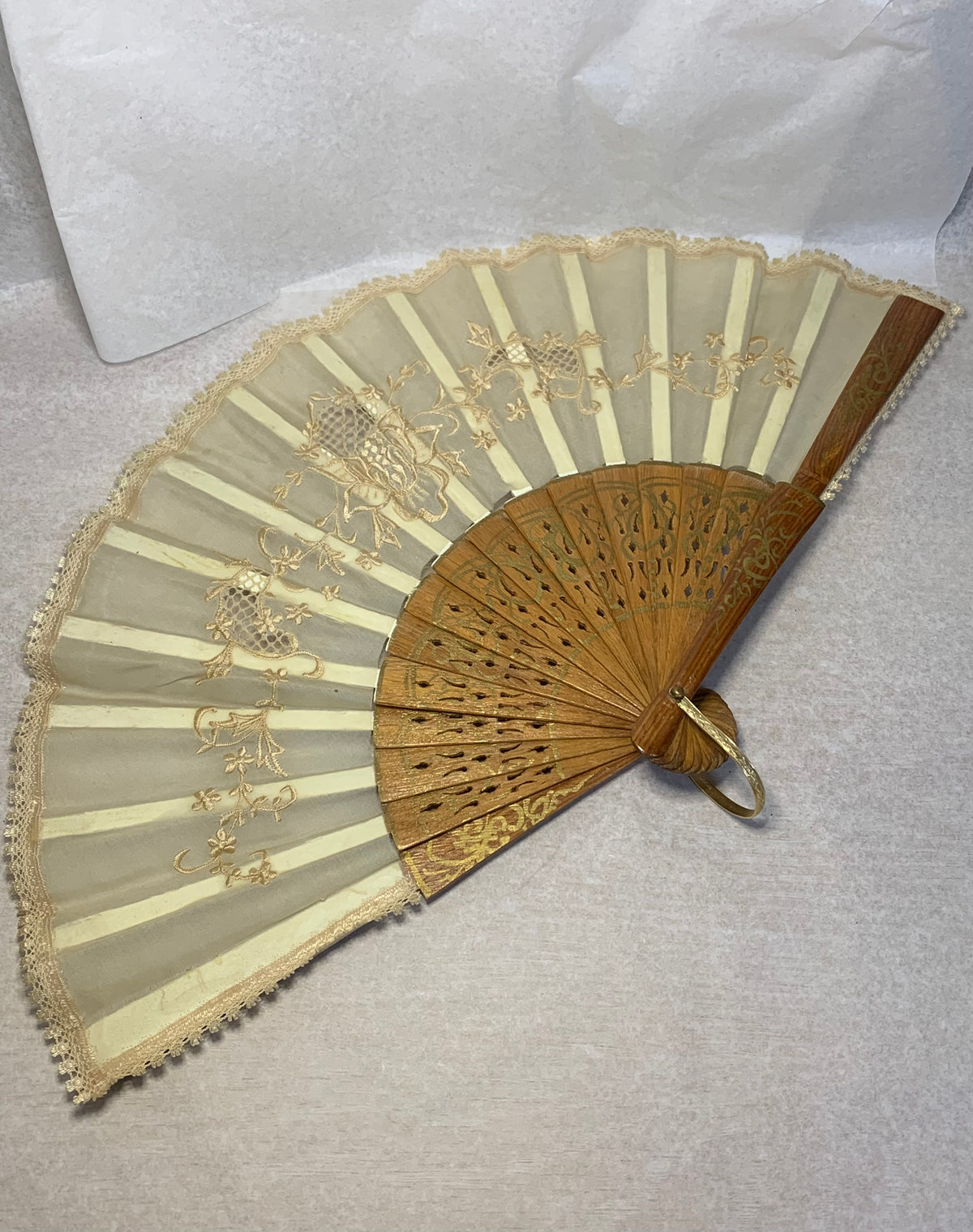 Vintage Hong Kong Carved Wood & Embroidered Lace Folding Fan