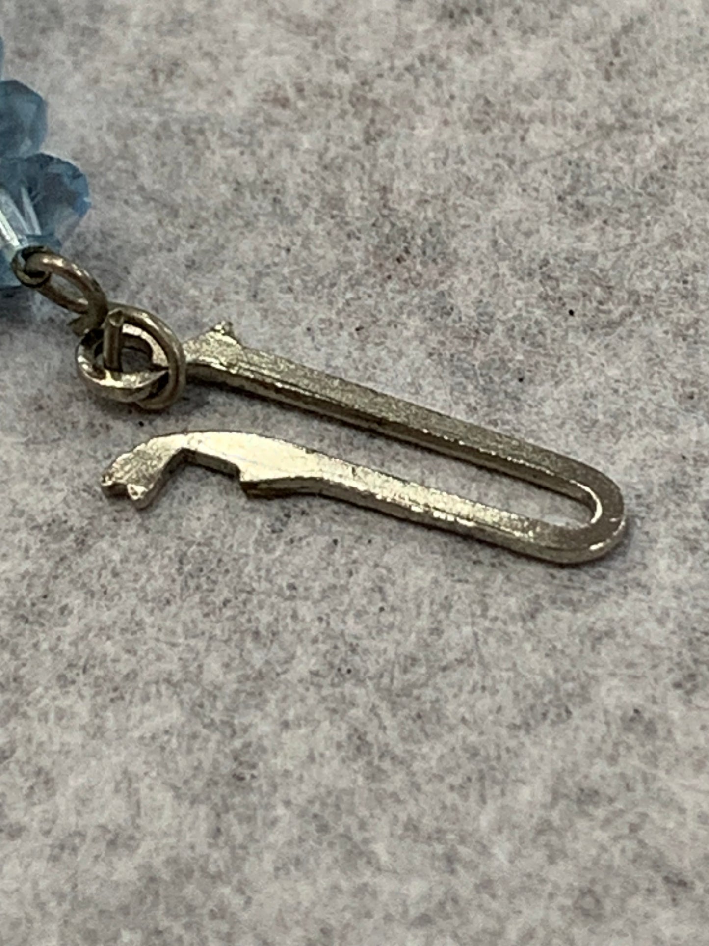 Vintage 1960s light blue Murano glass bead necklace