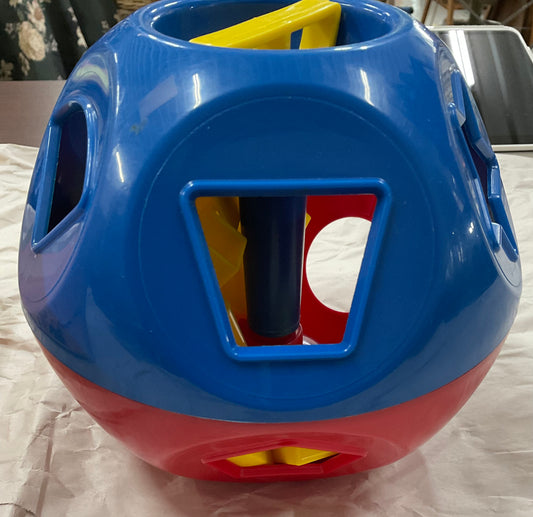 Vintage Tupperware Shape-O Ball Sorter (Complete with All 10 Shapes)