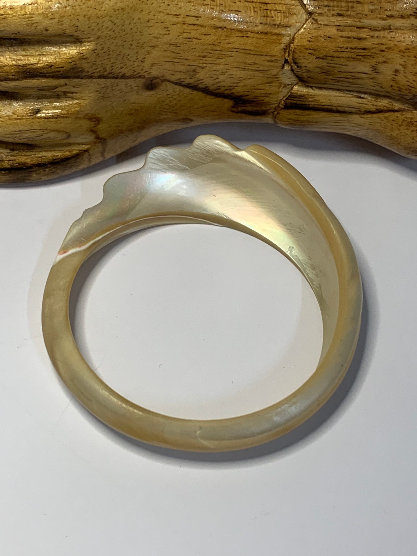 Rare Vintage Shell Bangle