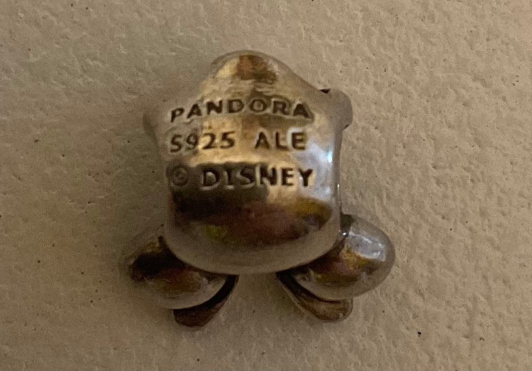 Pandora x Disney Minnie Mouse Charm