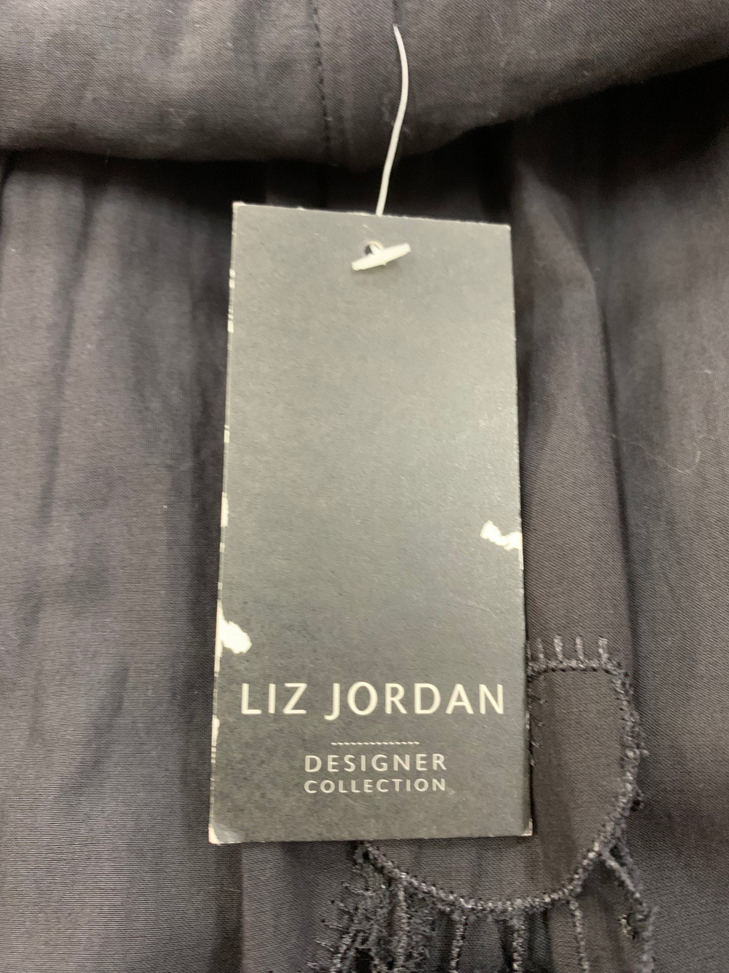 Liz Jordan Designer Collection Black Lace Detail Skirt - Size 18 NWT