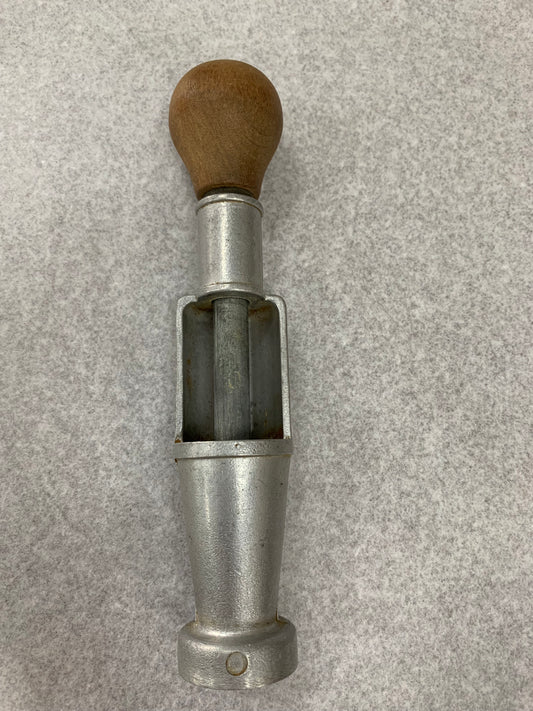 Vintage Olinda Bottle Capper/bottle capping tool