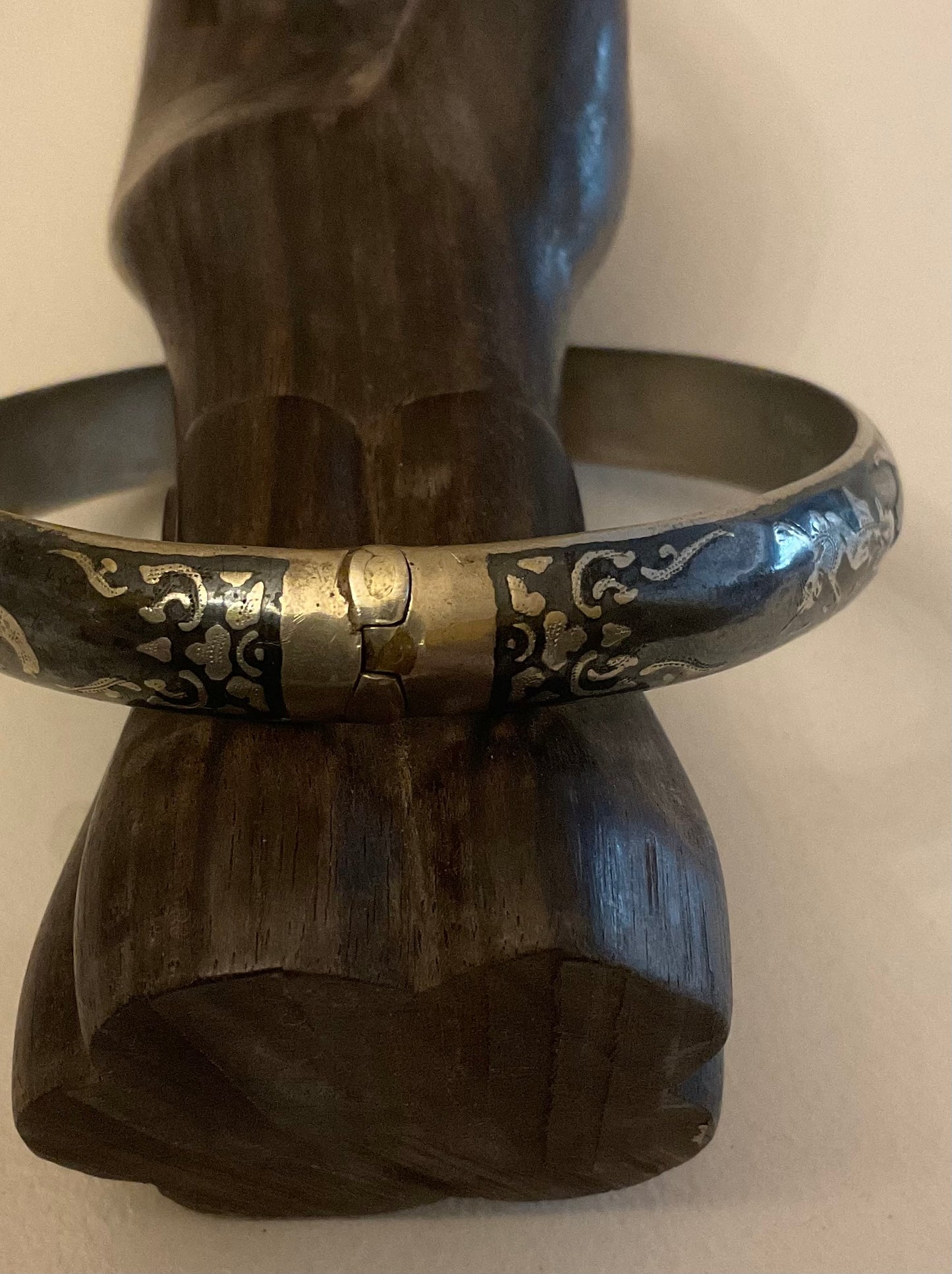 Vintage Siam Sterling Silver Bangle Bracelet featuring intricate niello work with silver overlay