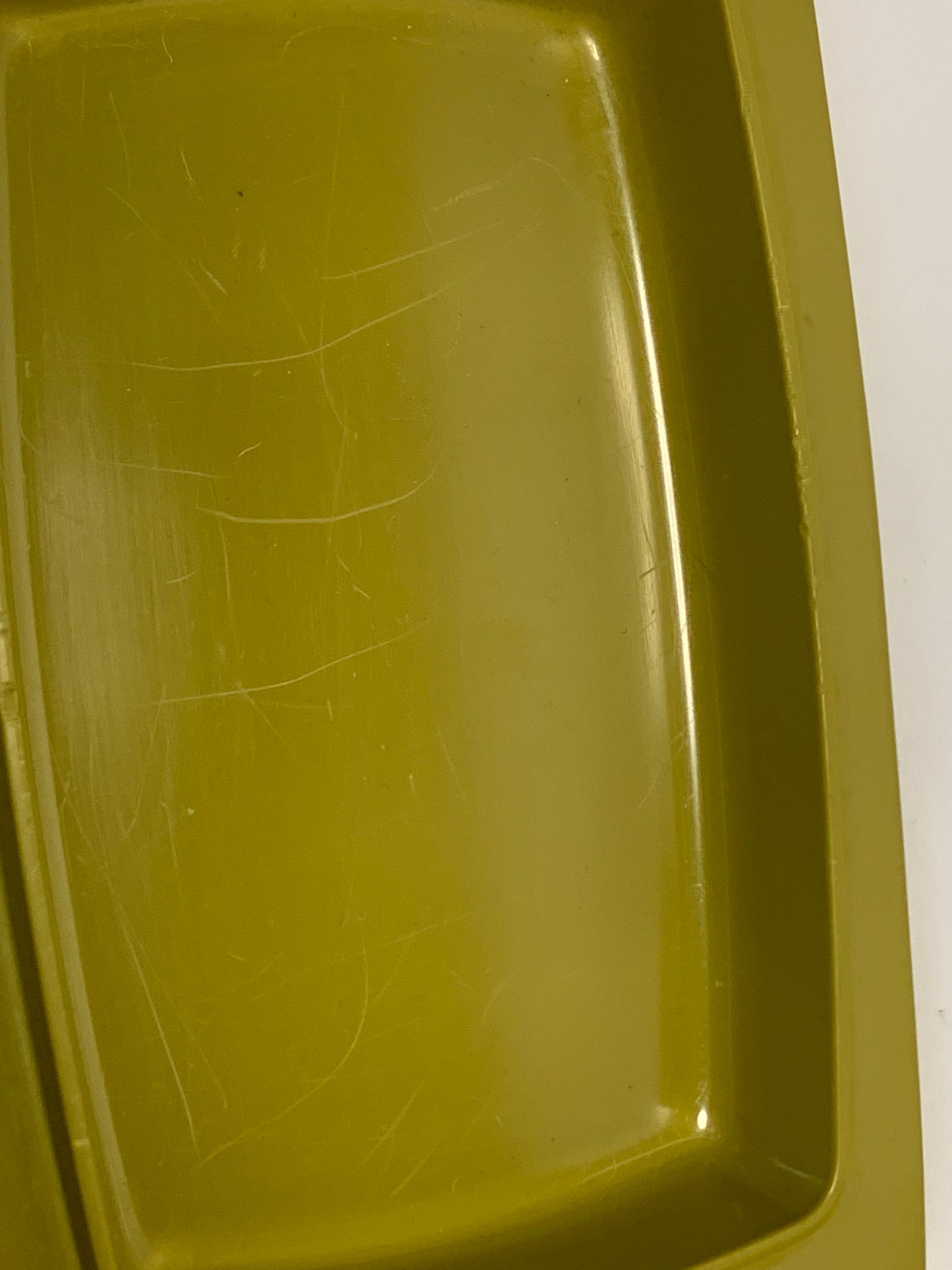 Vintage Australian Melmac Bessemer melamine set in Avocado Green