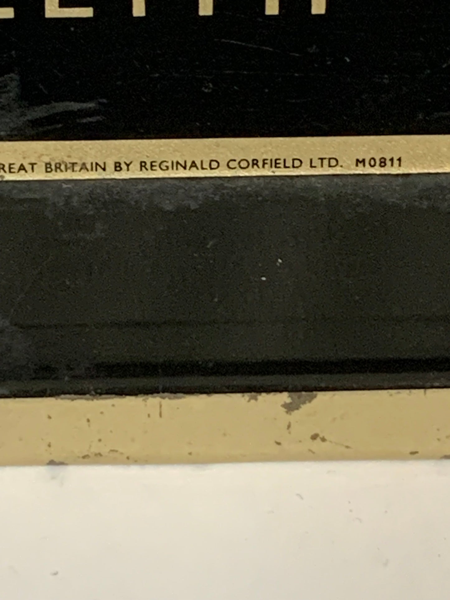 Vintage VAT 69 Scotch Whisky advertising tray